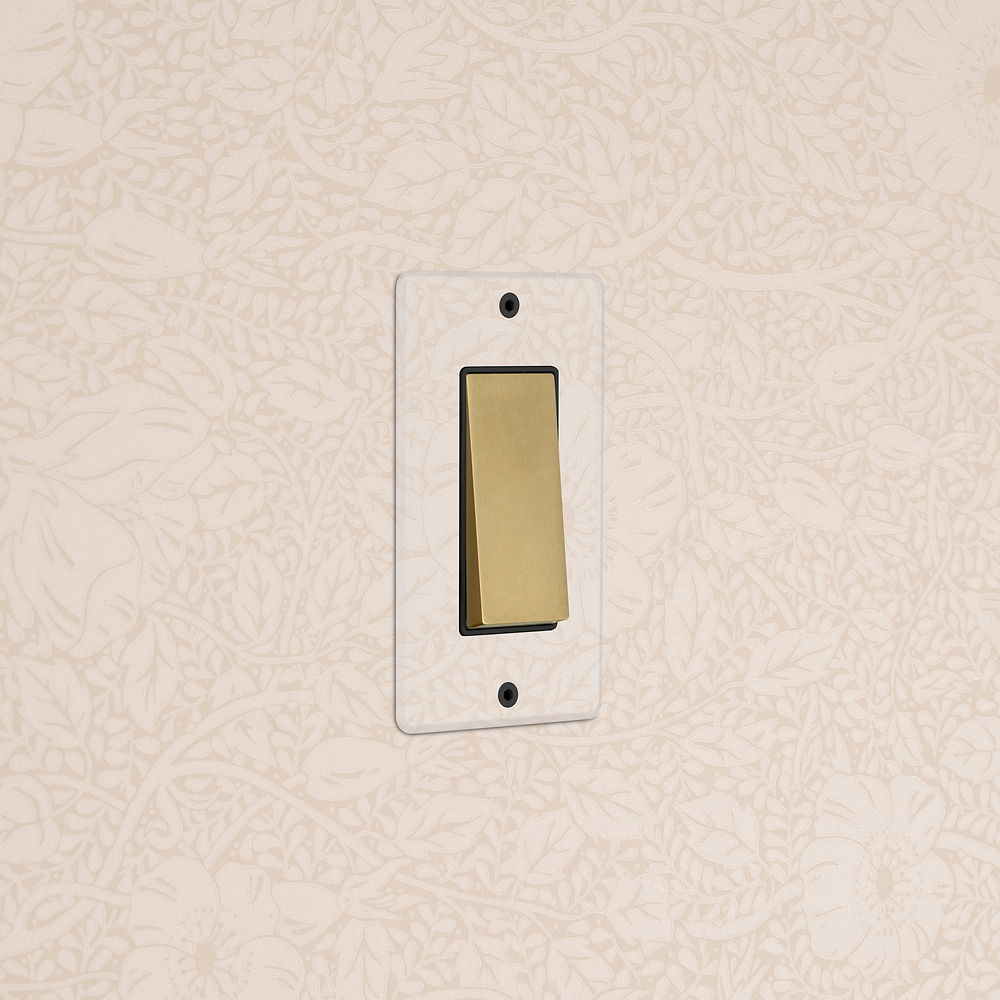 Kew 1G Double Pole Rocker Switch - Clear Antique Brass Black