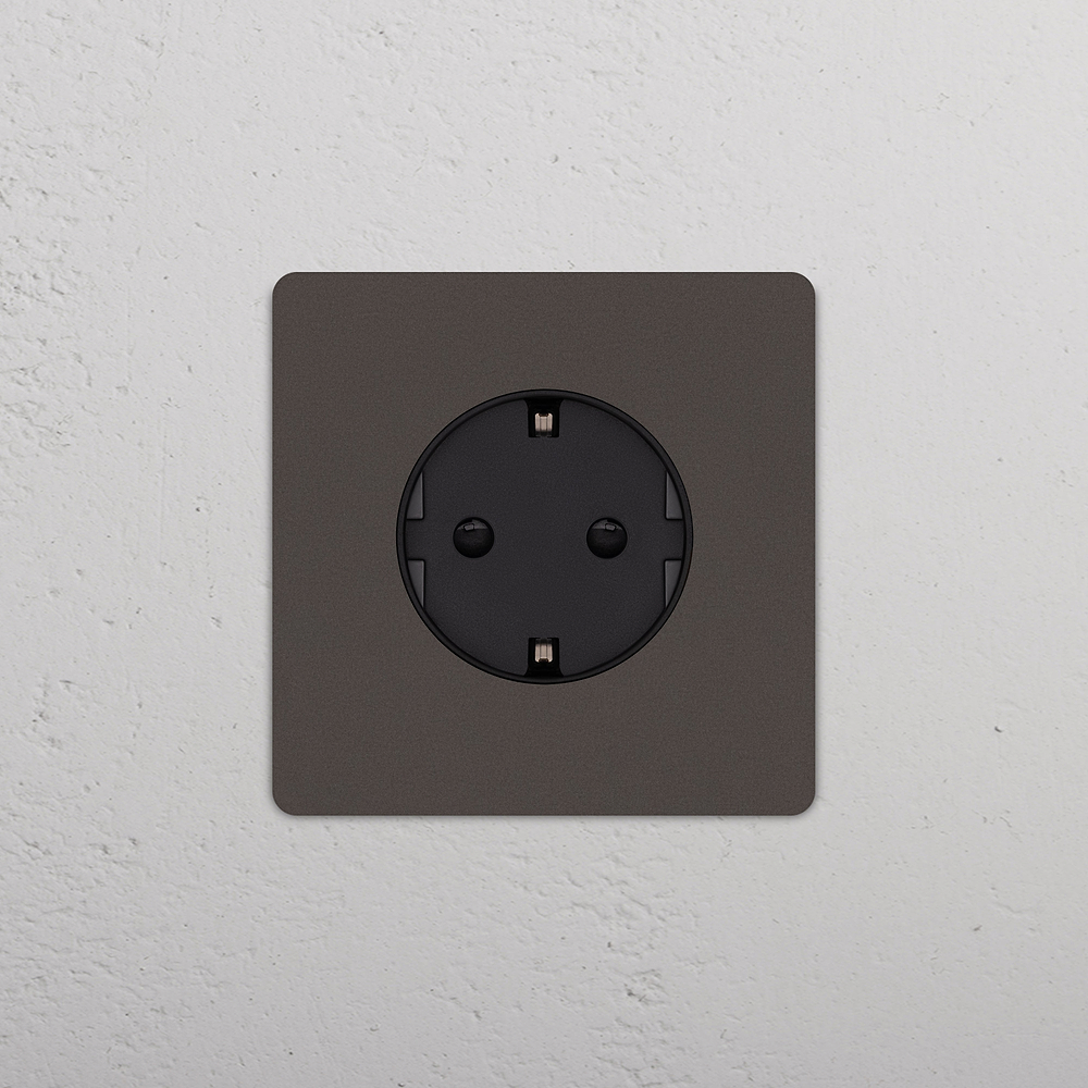 Grove Presa Singola Schuko Tipo F - Bronzo | Nero