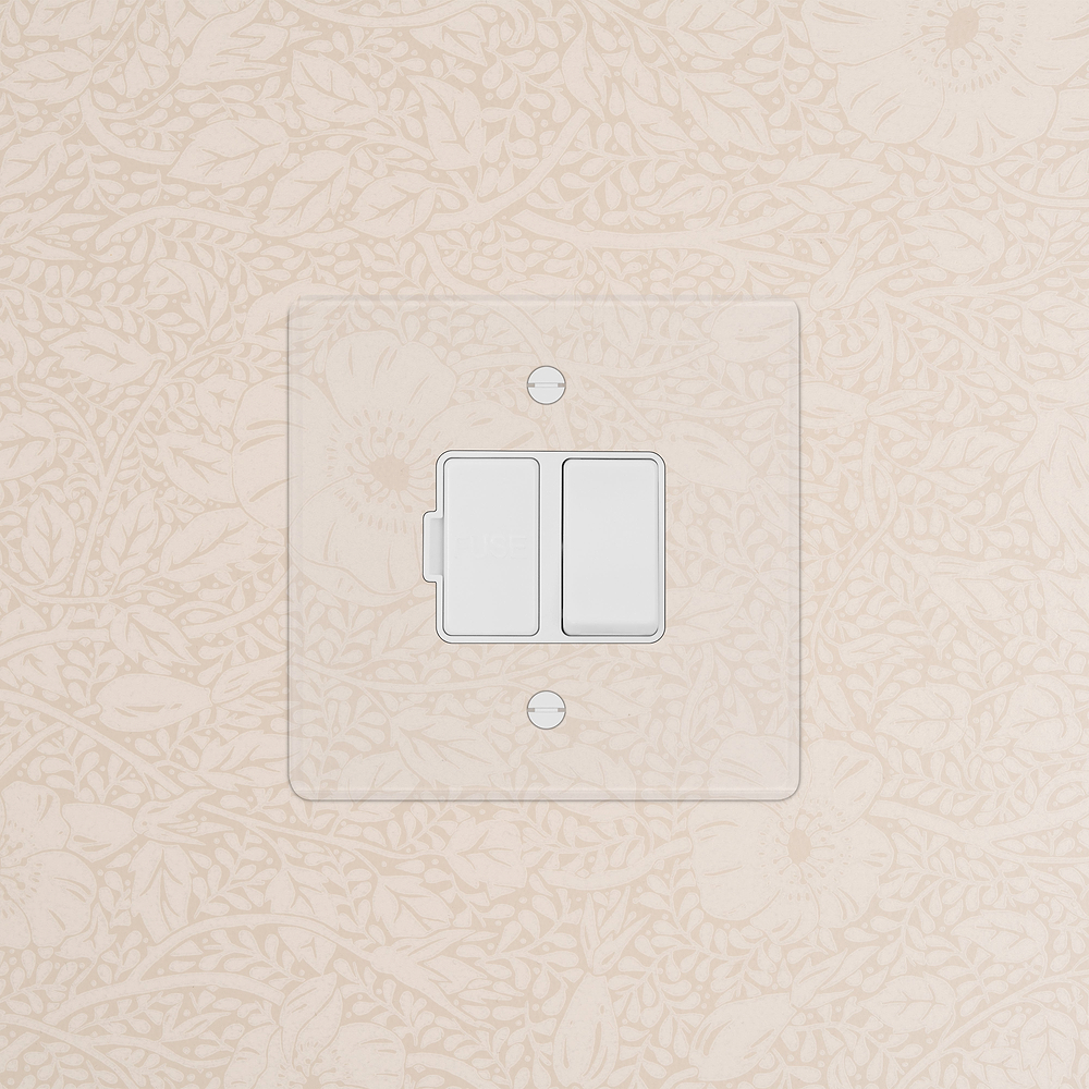 Single Switched Fused Spur (FCU) - Clear | White