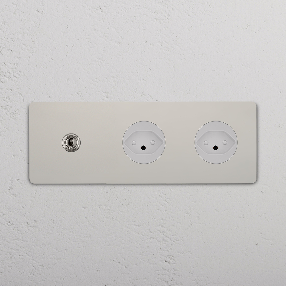 Grove Kipphebel 1x & Schweizer Modul (Typ J) 2x in Dreifachrahmen – Poliertes Nickel | Weiss