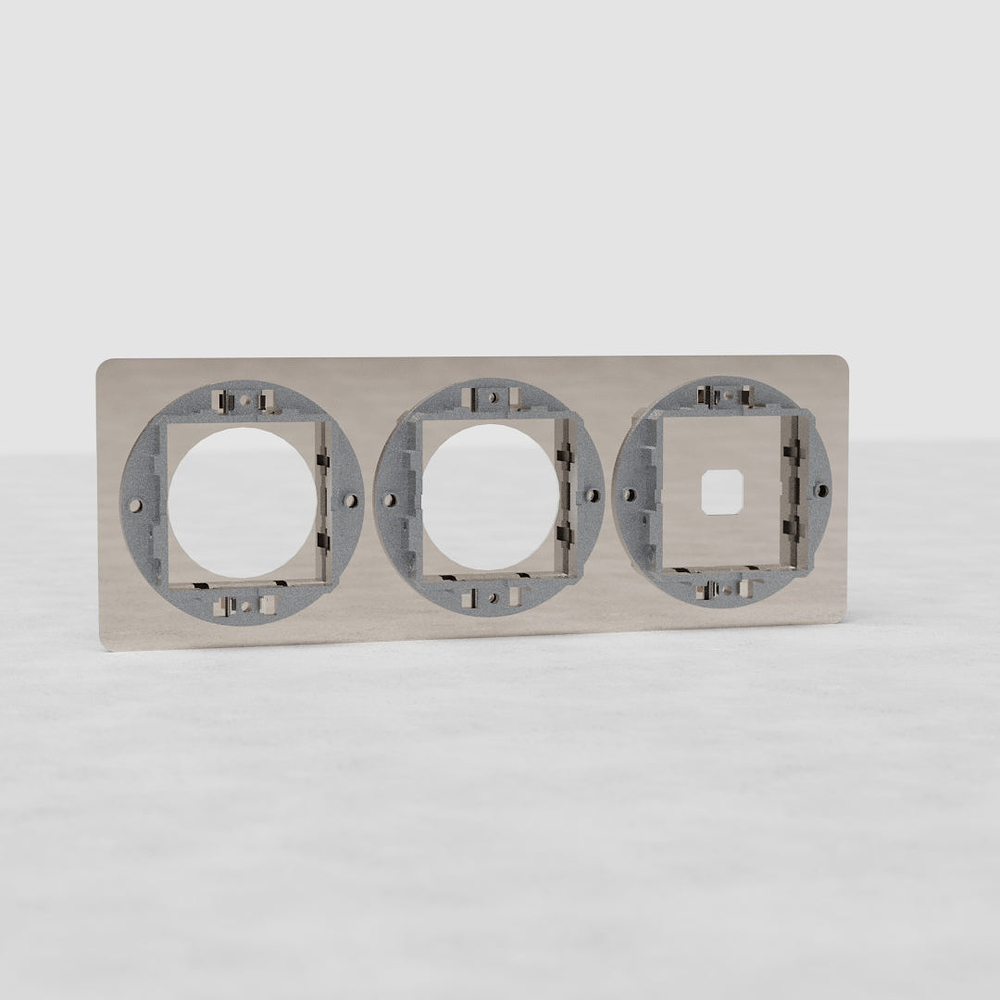 Kew Plaque Insert Interrupteur x1 & Prise x2 (Triple) - Nickel Poli