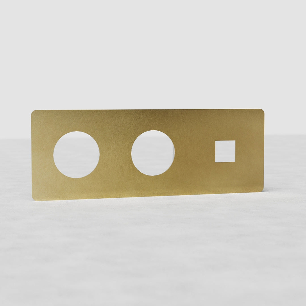 Kew Placca tripla 1x keystone e 2x prese - Ottone Antico
