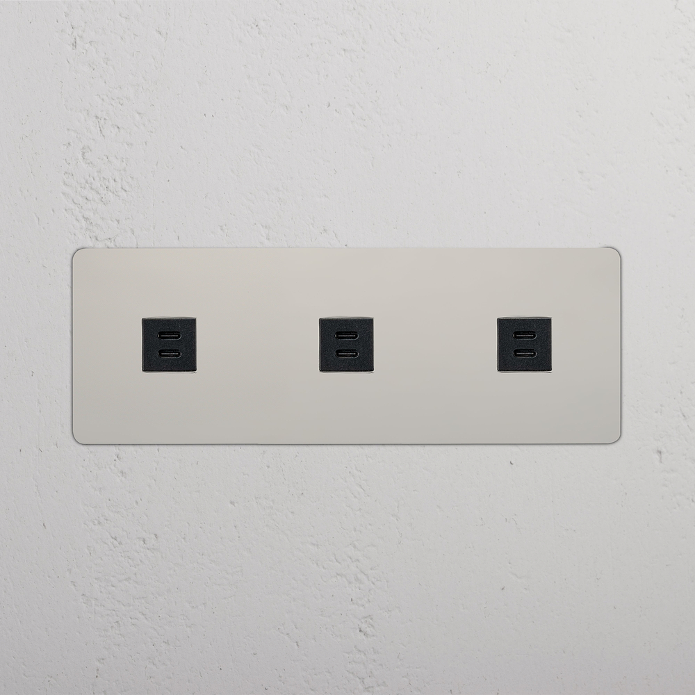 Kew Toma USB-C 30W x3 (marco triple) - Níquel pulido | Negro