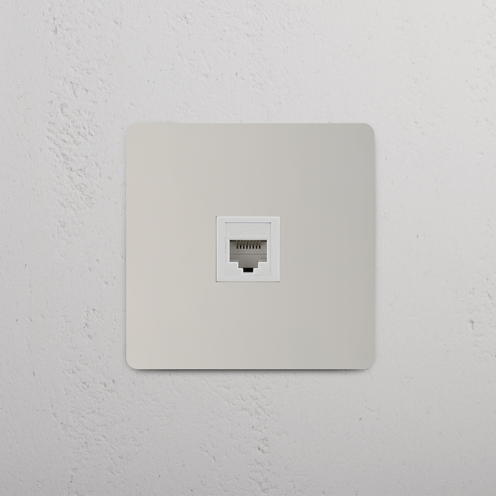 Kew RJ45-Anschluss 1x in Einfachrahmen – Poliertes Nickel | Weiß