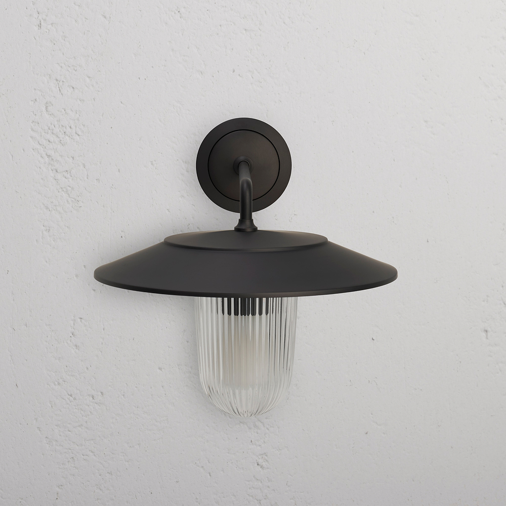 Kensington Wall Light Fluted Glass – Bronze