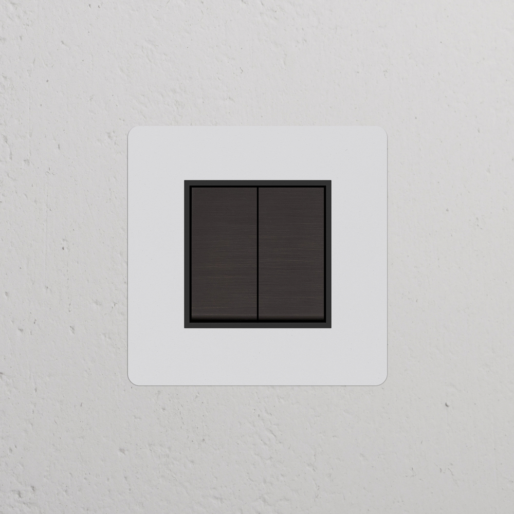 Kew Interruptor conmutador de balancín x2 (marco individual) – Bronce y pintable | Negro