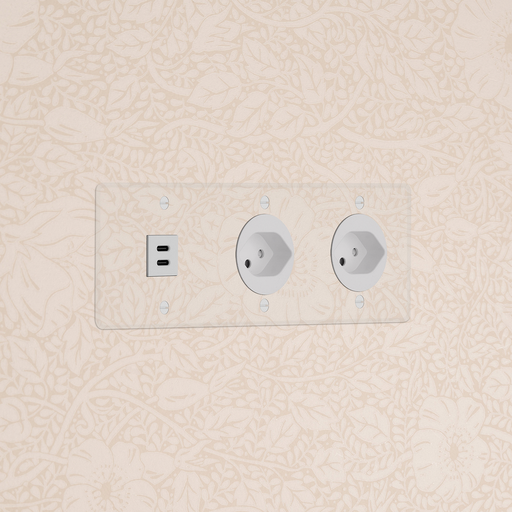 Kew Presa USB-C 30W & Svizzera Tipo J 2x Tripla – Trasparente | Bianco