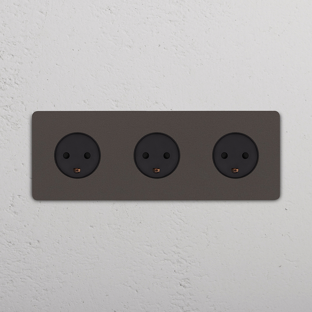 Grove Triple 3x Danish Type K Socket - Bronze | Black