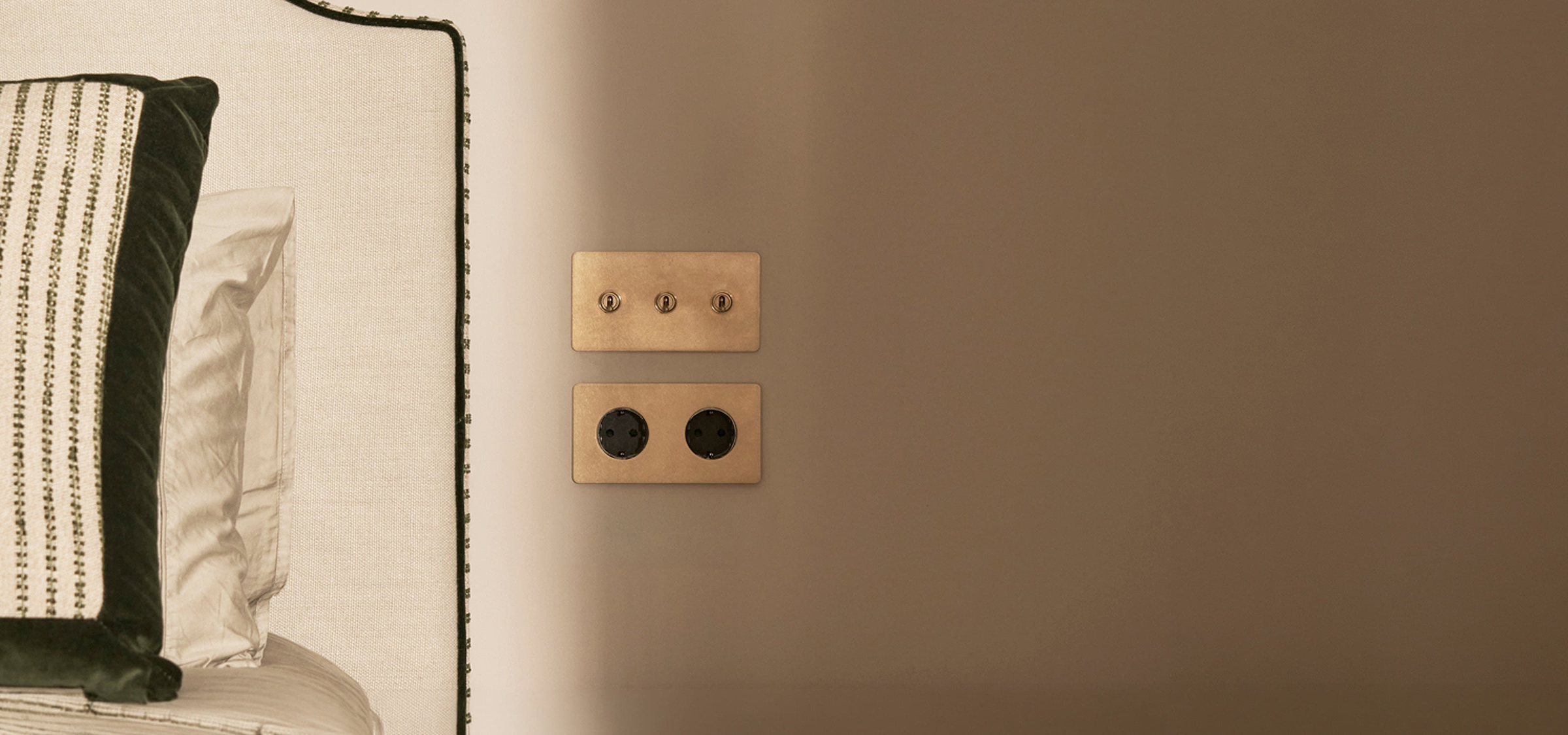 Explication des interrupteurs et des prises électriques