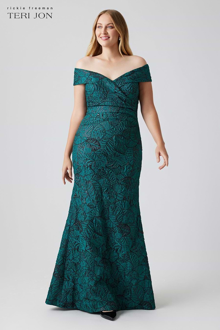 Green/Black plus size image
