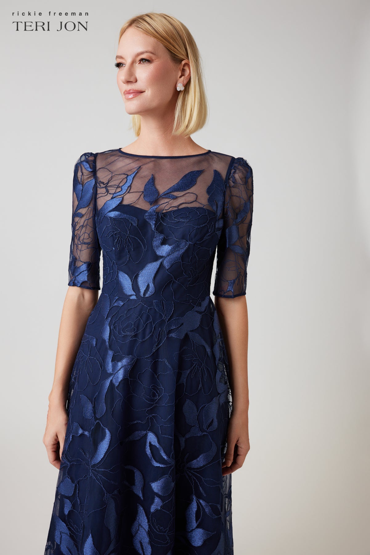 Color_Navy Sapphire