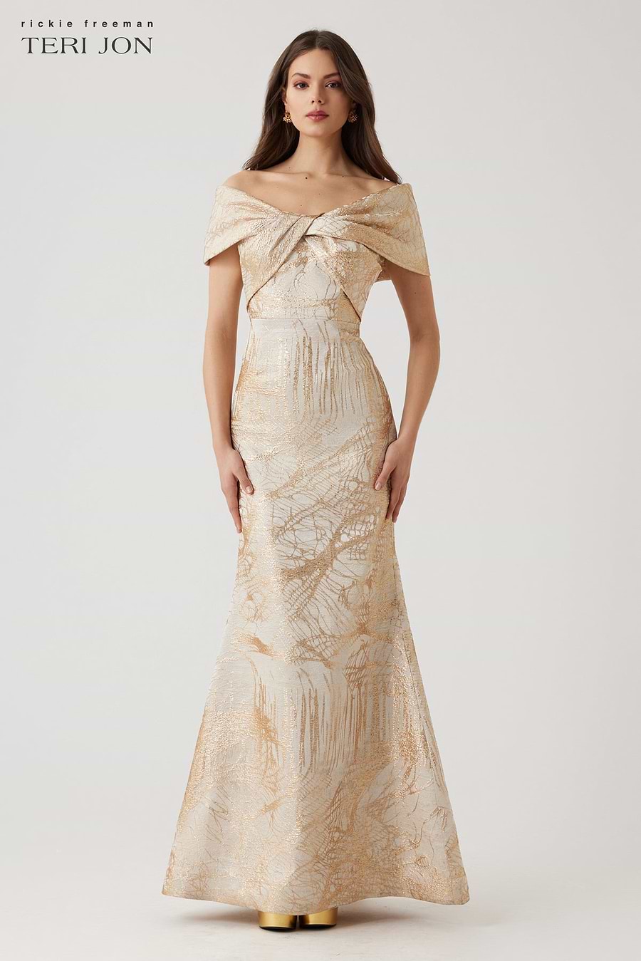 Color_Ivory/Gold