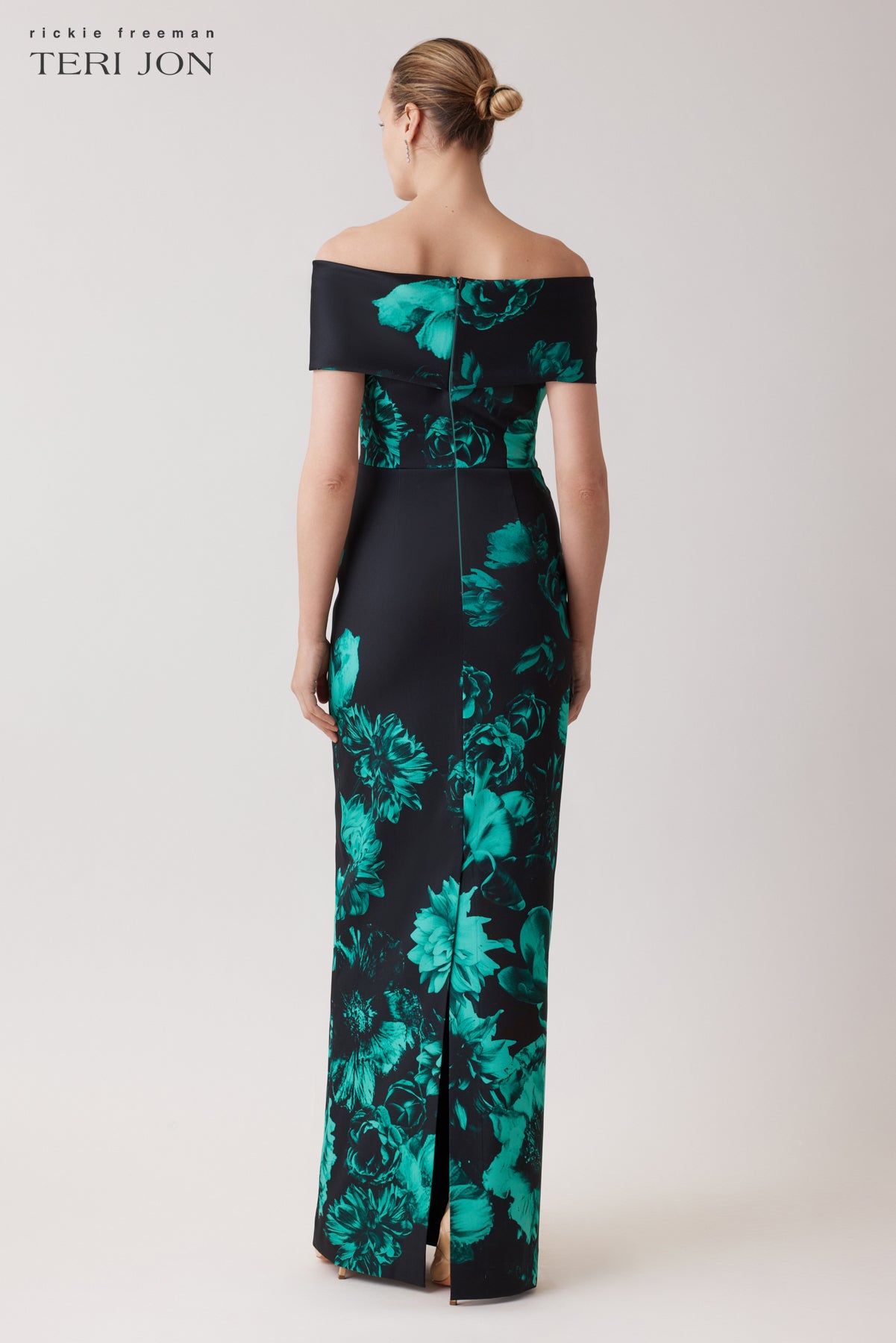 Color_Black Green
