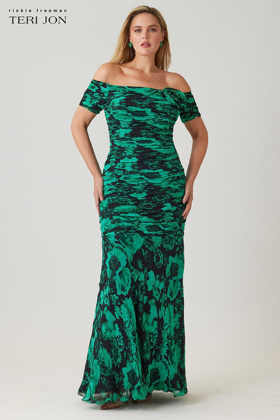 Plus Size Image Black Green