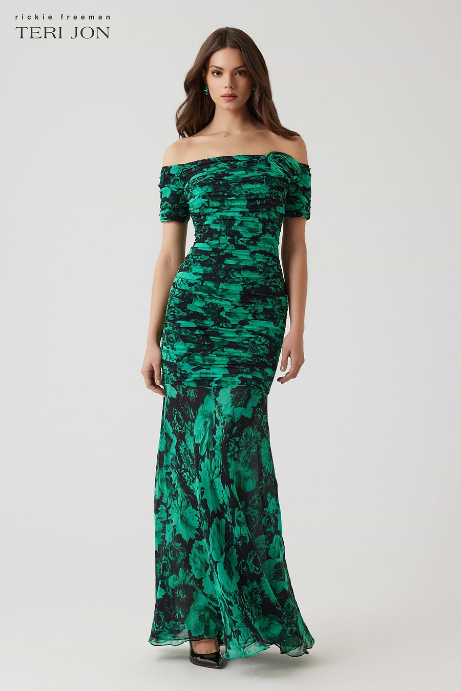Color_Black Green