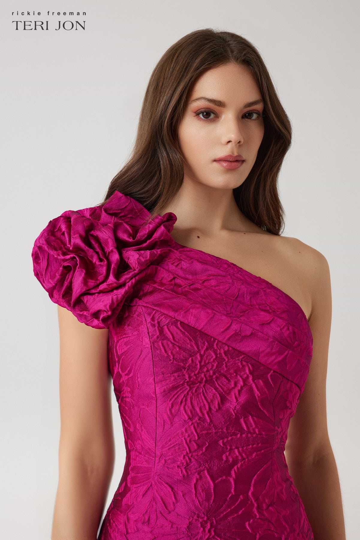 Color_Hot Pink