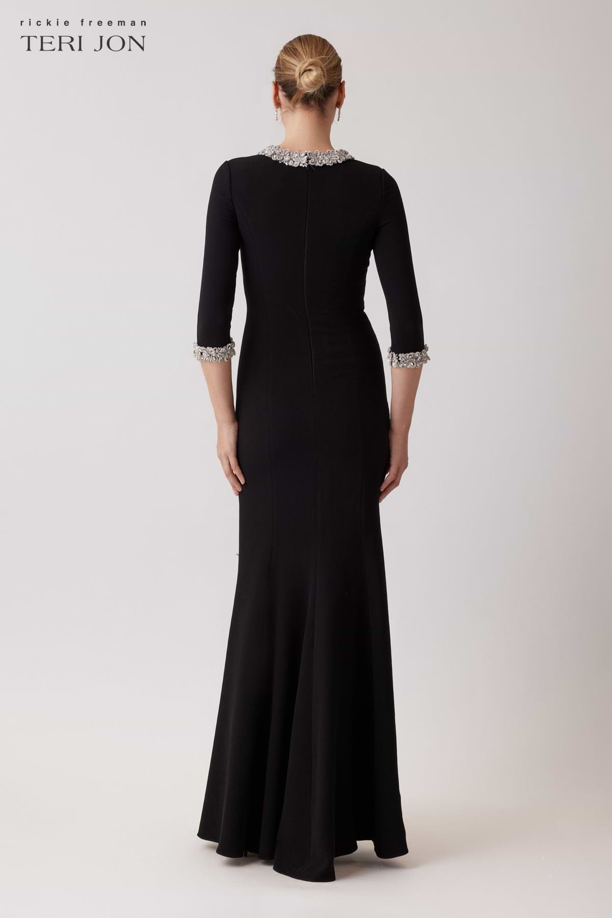 Color_Black