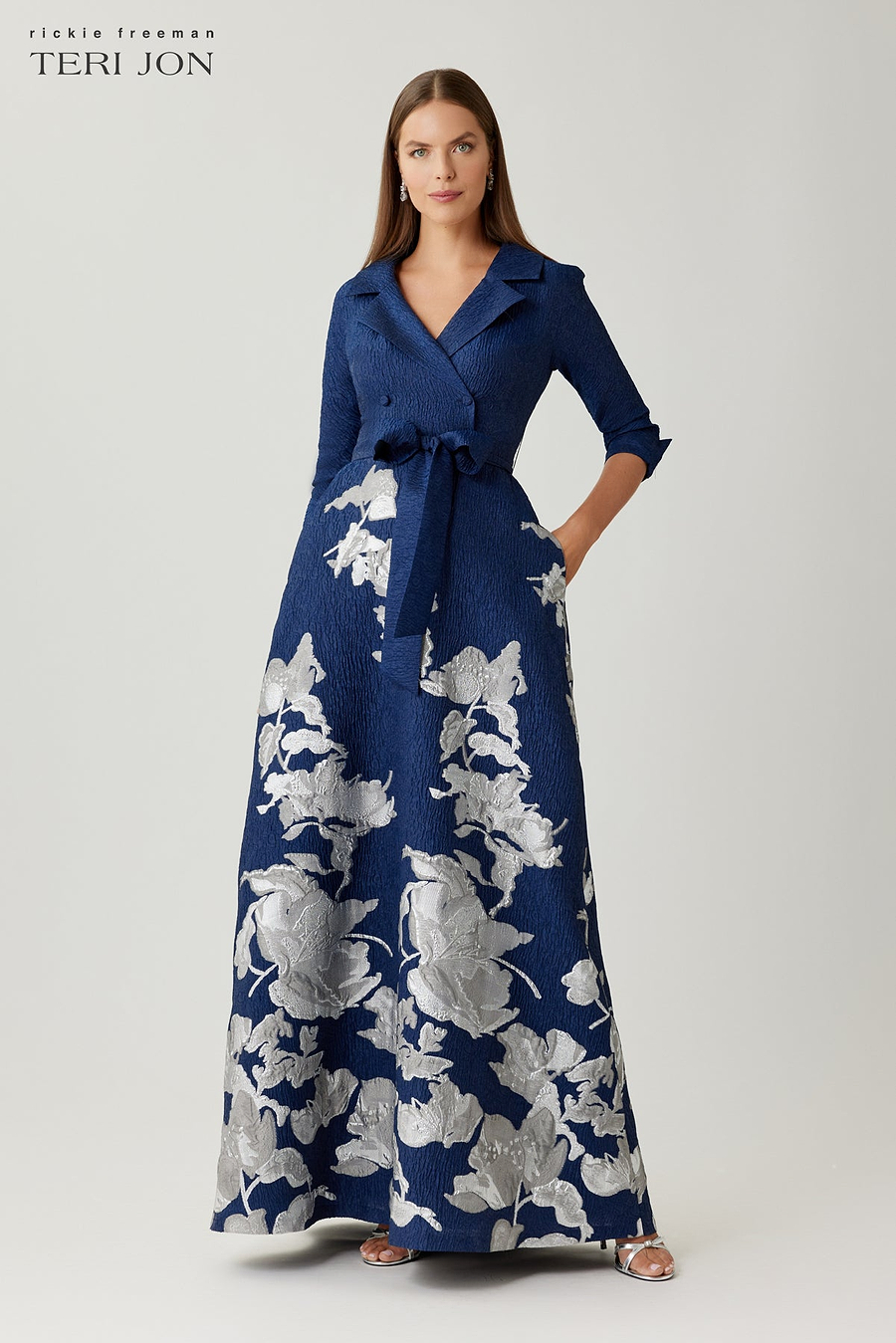 Color_Navy Silver