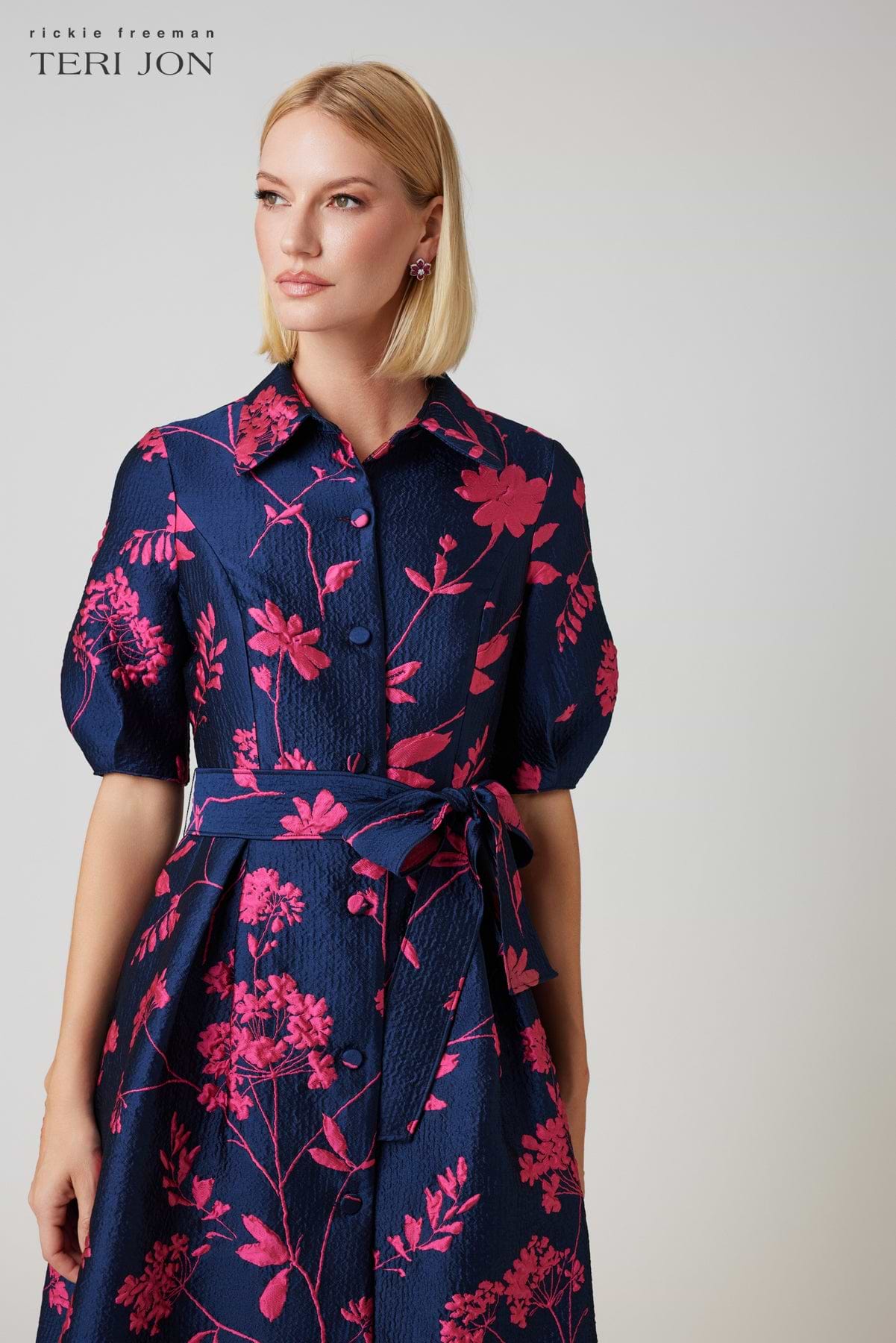 Color_Navy Red