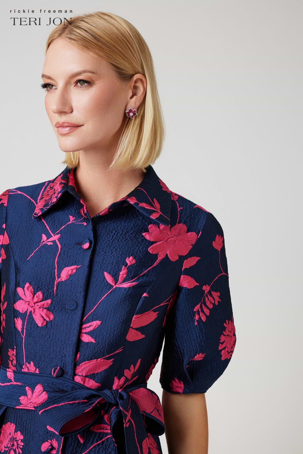 Color_Navy Red