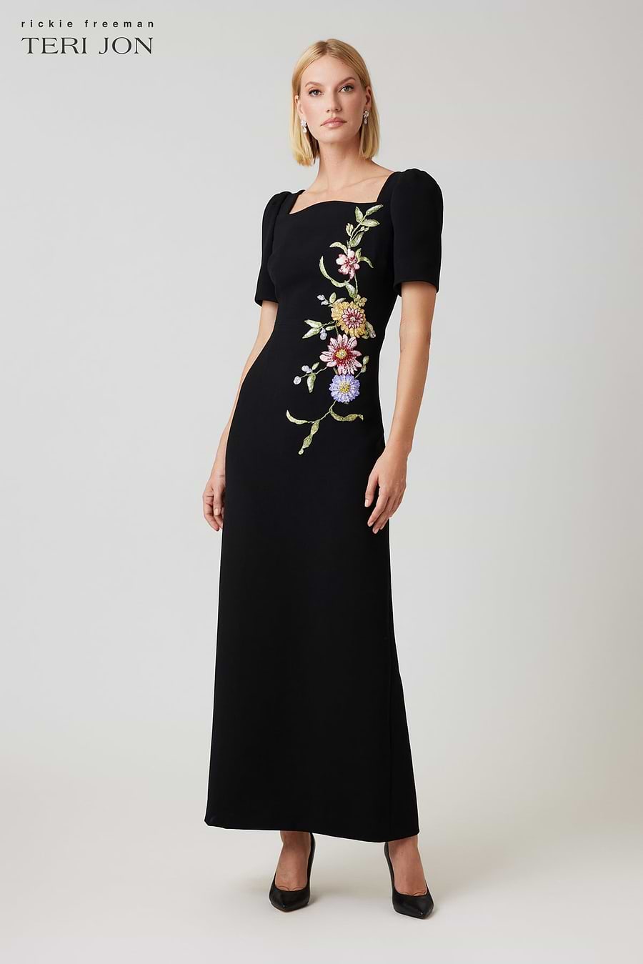 Teri Jon Scallop Stretch Crepe Gown Size 4