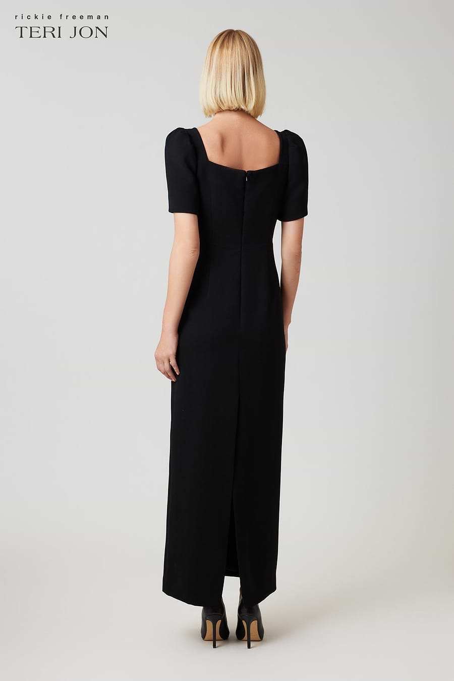 Teri Jon Scallop Stretch Crepe Gown Size 4
