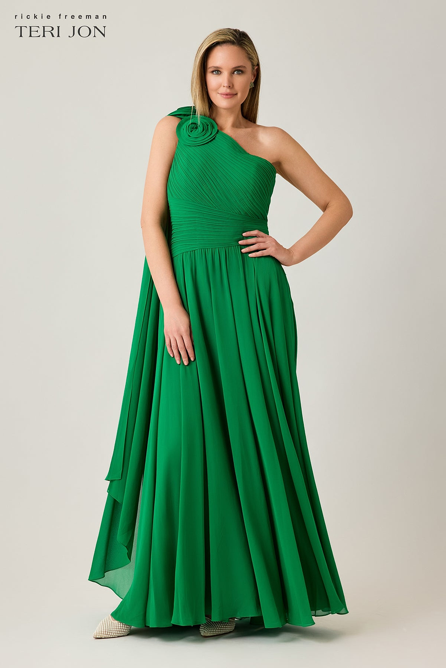 Kelly Green Plus Size Image