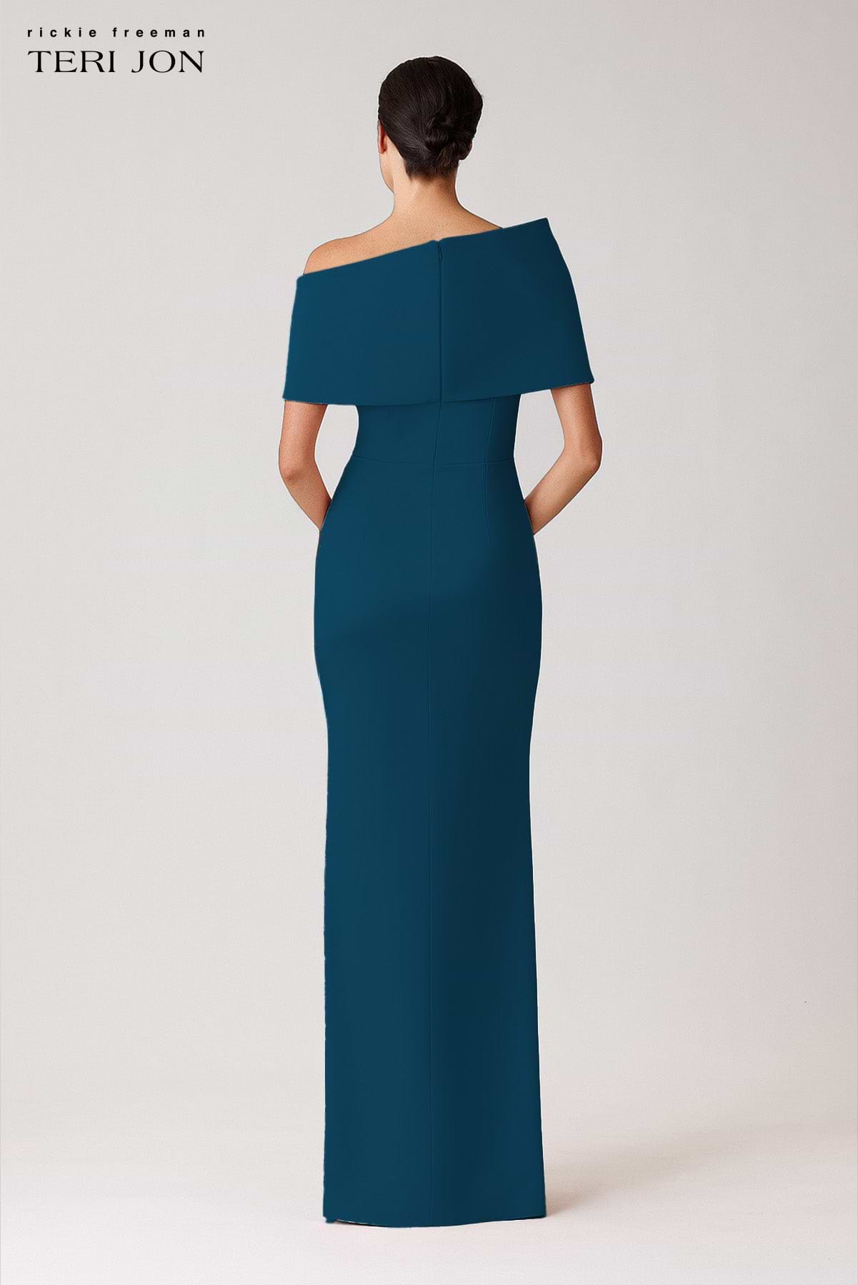 Color_Peacock