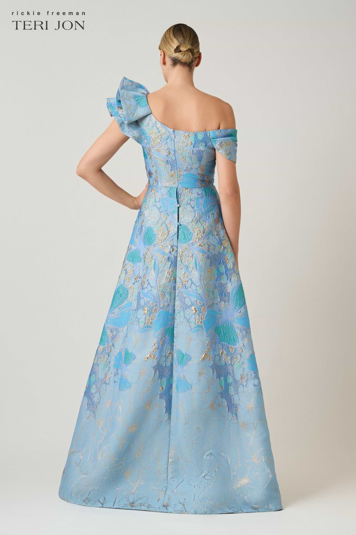 Teri Jon Metallic Jacquard Ruffle Off The Shoulder A Line Gown Size 2