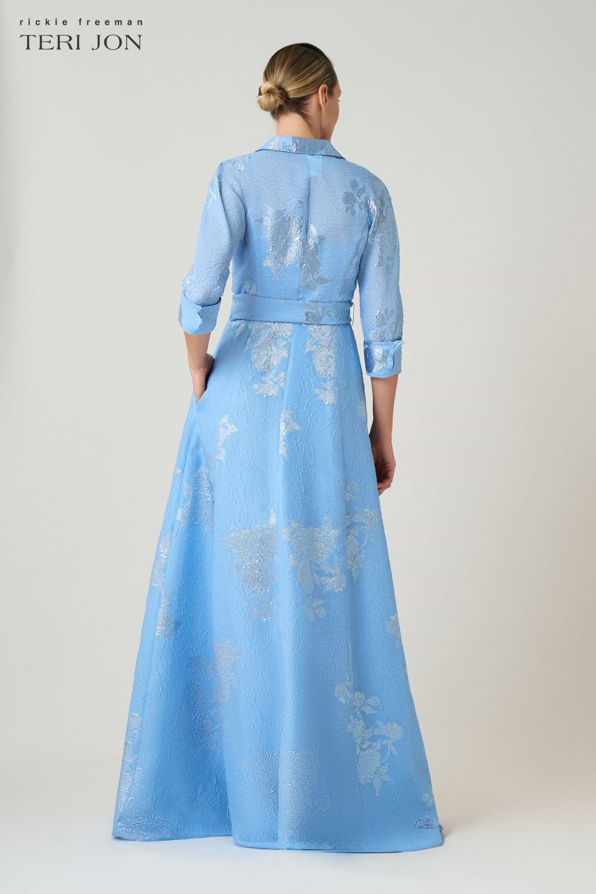 Color_Powder Blue Multi