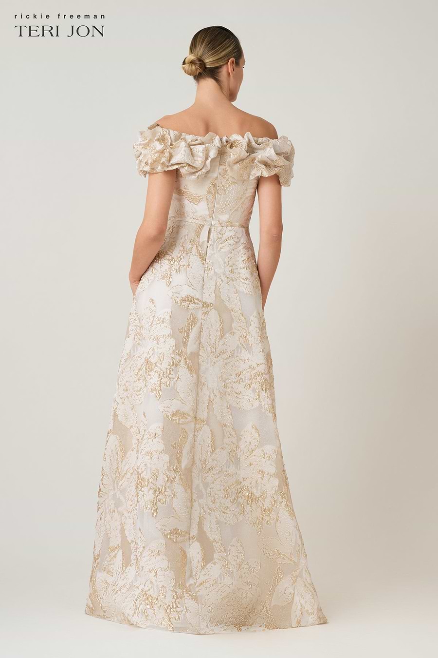 Color_Ivory/Gold