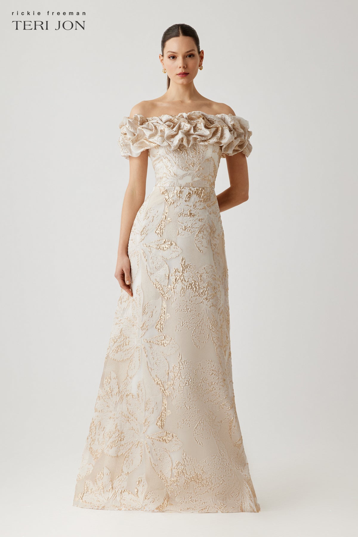 Color_Ivory/Gold