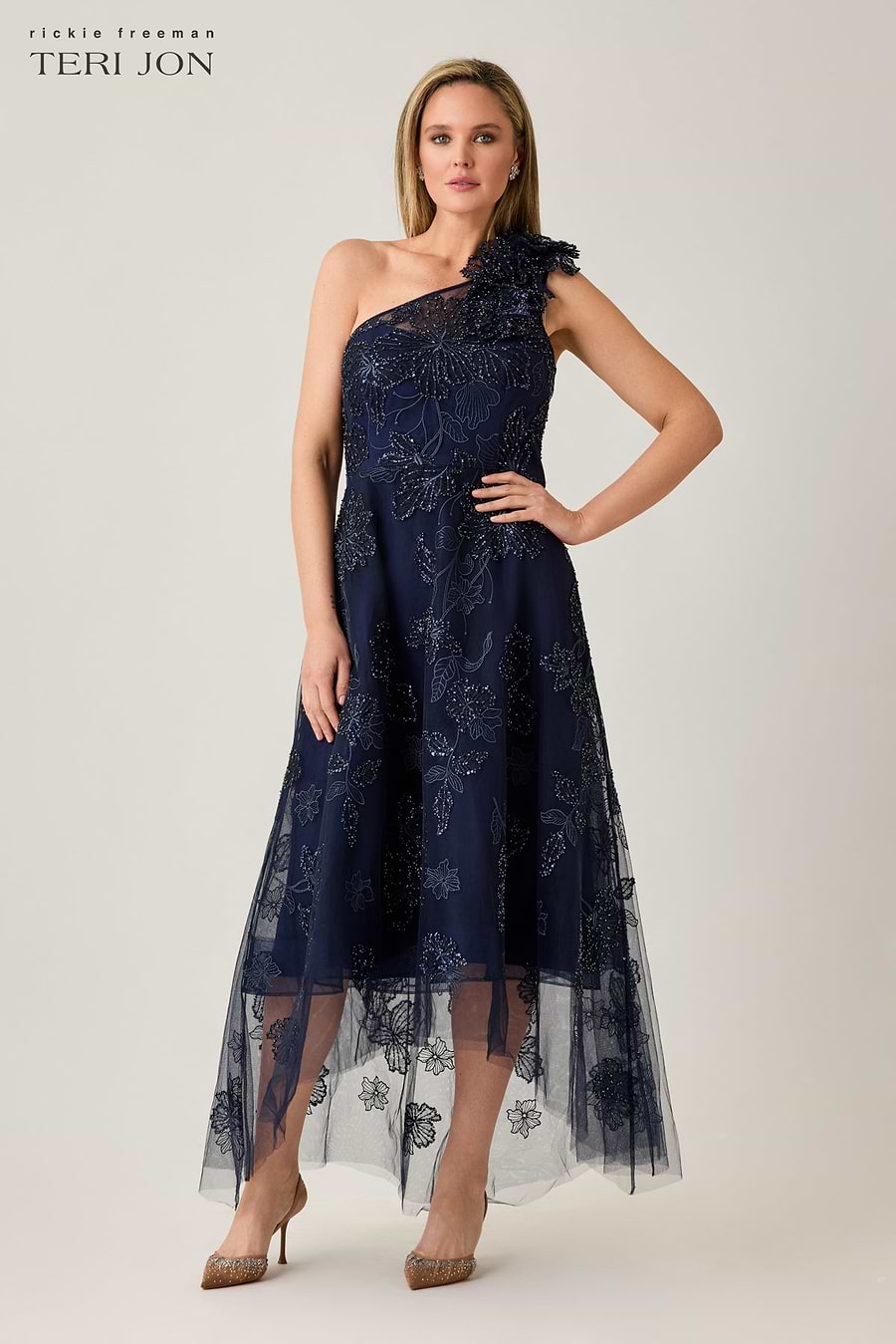 Navy Plus Size Image