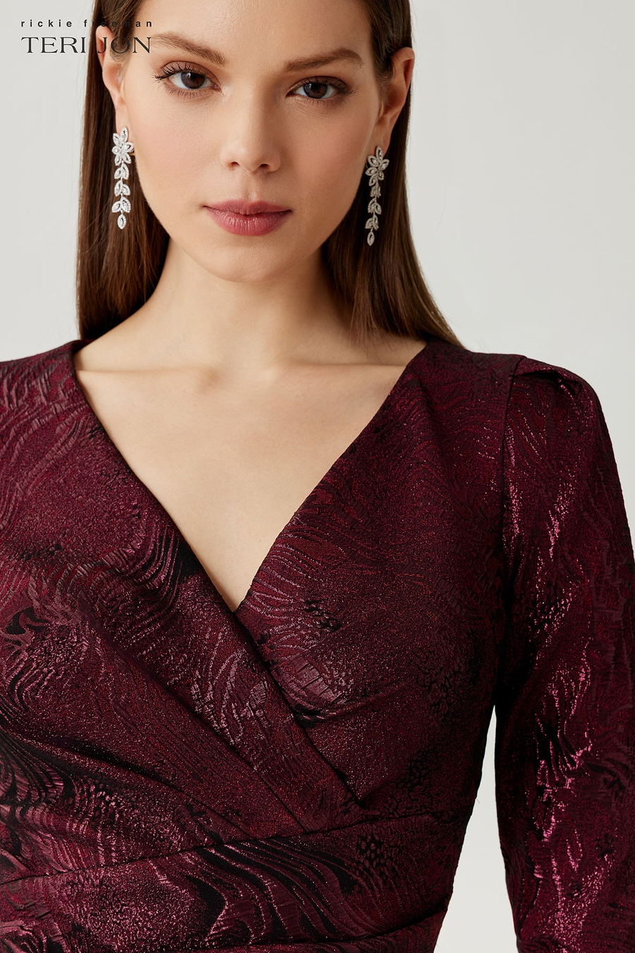 Color_Merlot/Black