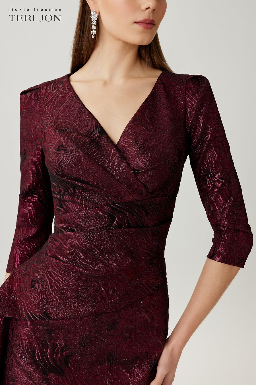 Color_Merlot/Black