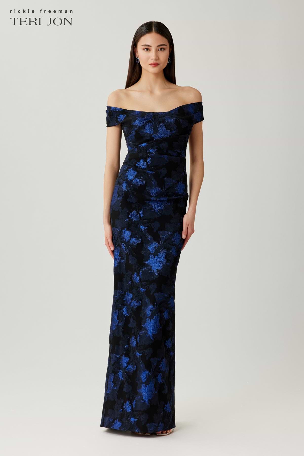 Color_Sapphire Black