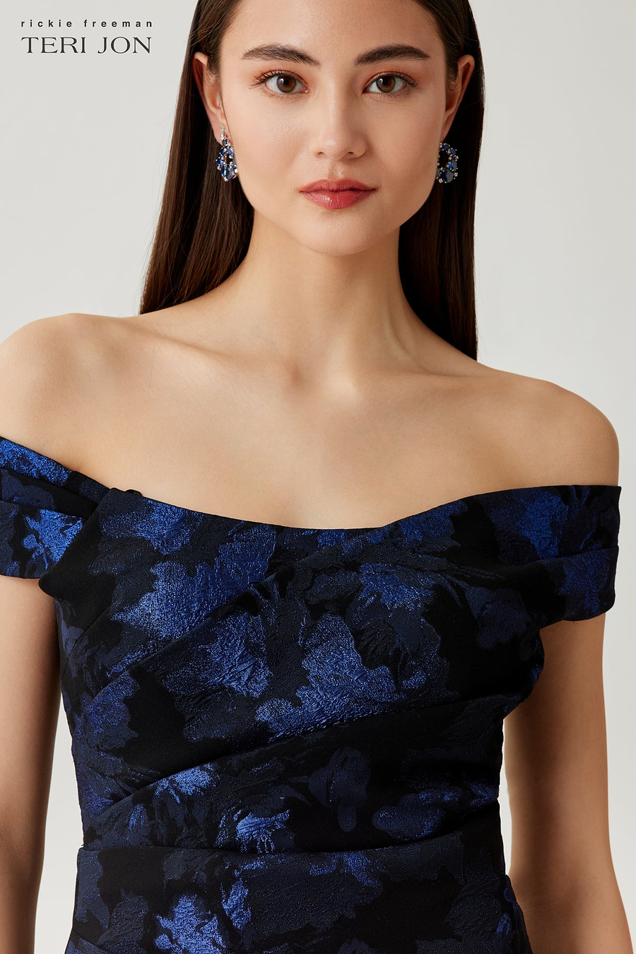 Color_Sapphire Black