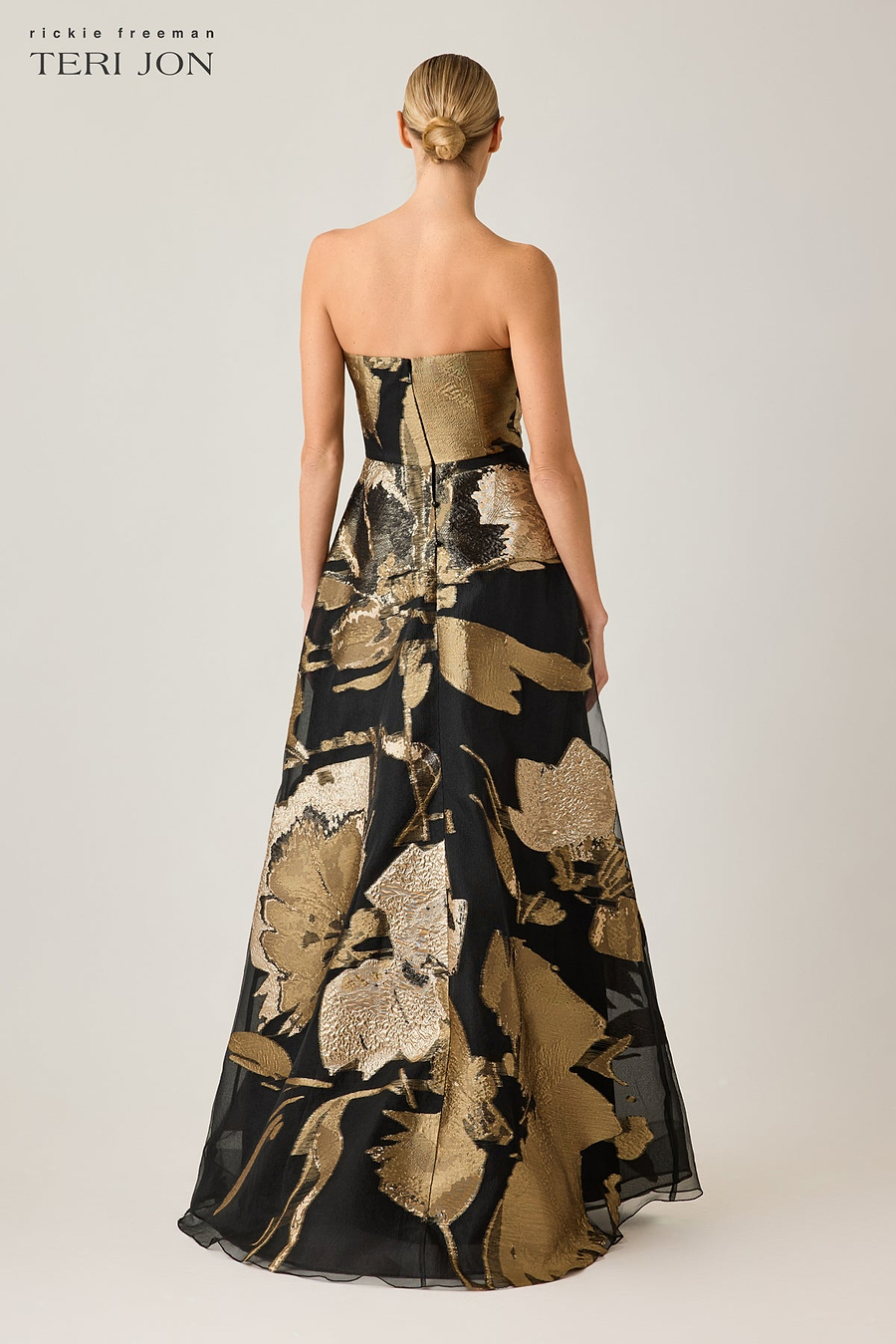 Color_Black/Gold