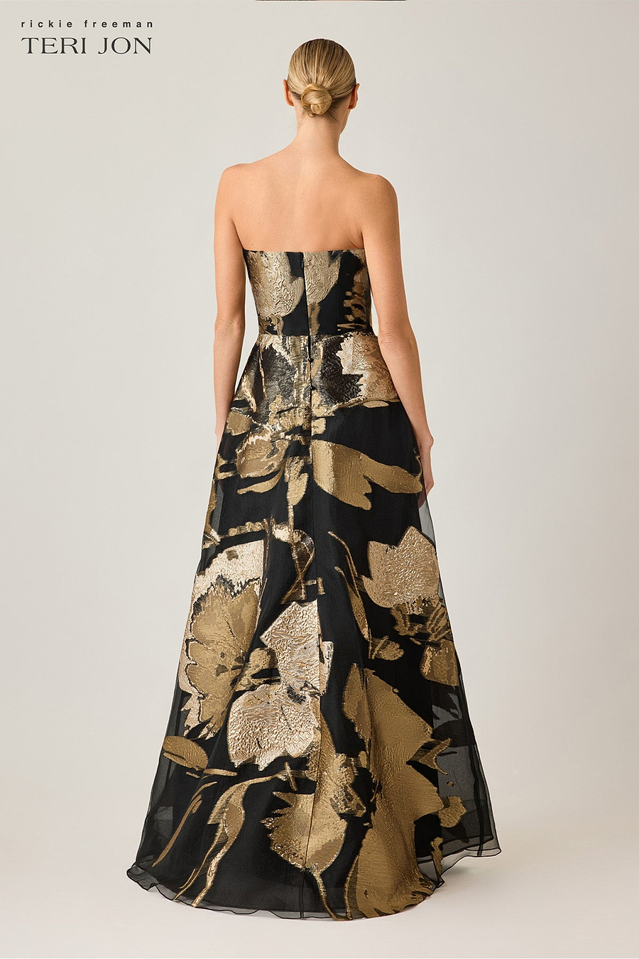 Color_Black/Gold