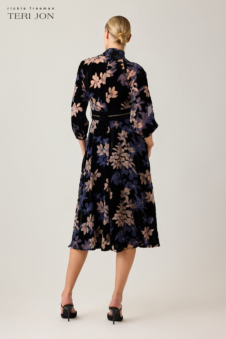 Color_Navy Multi