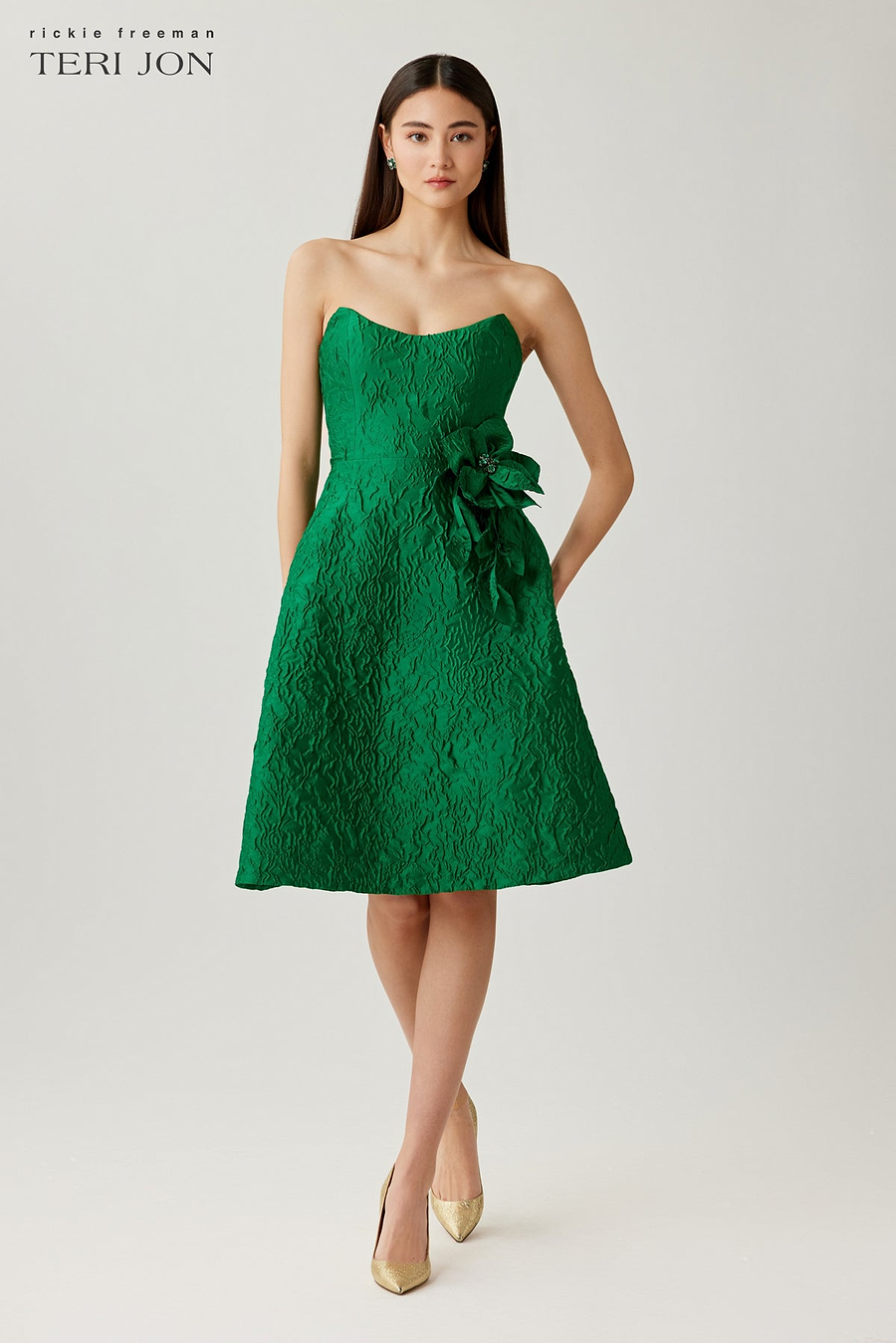 Color_Kelly Green