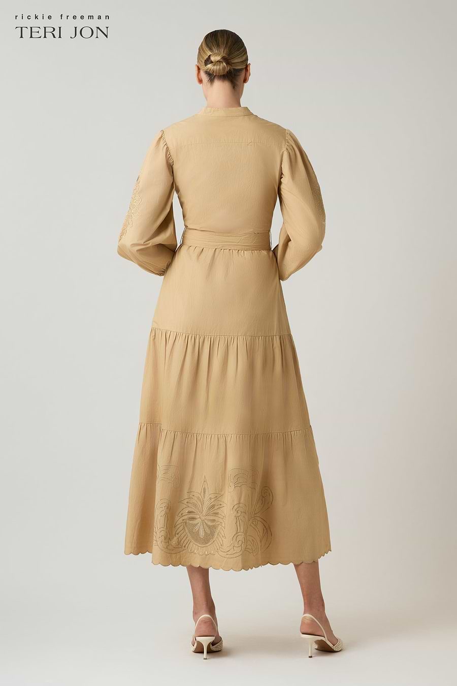 Color_Khaki