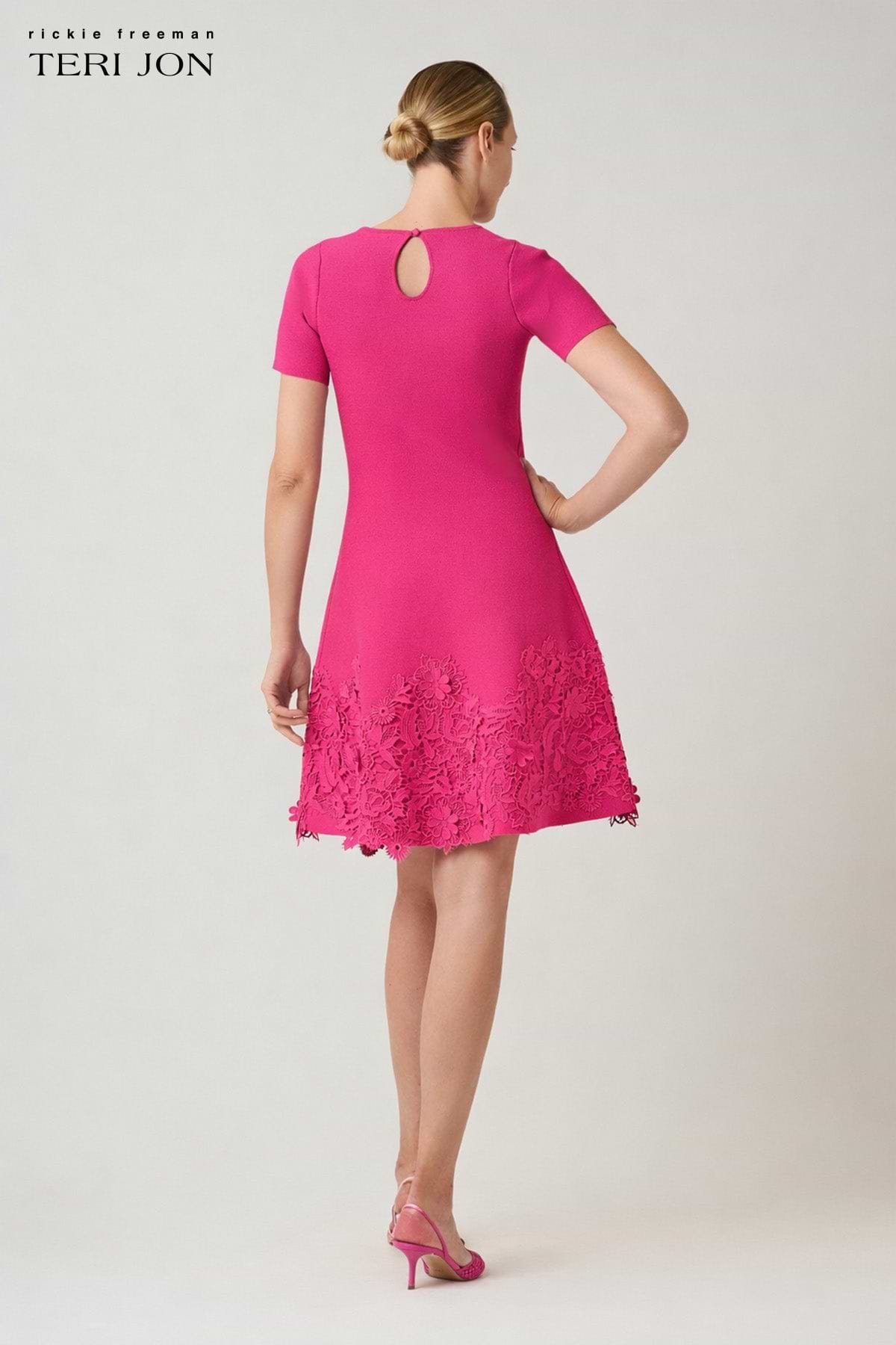Color_Hot Pink