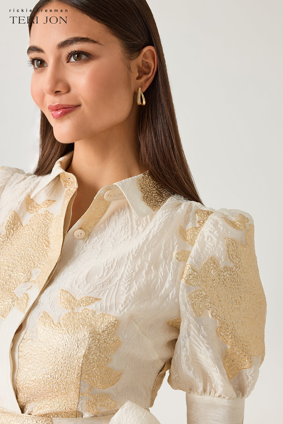 Color_Ivory/Gold