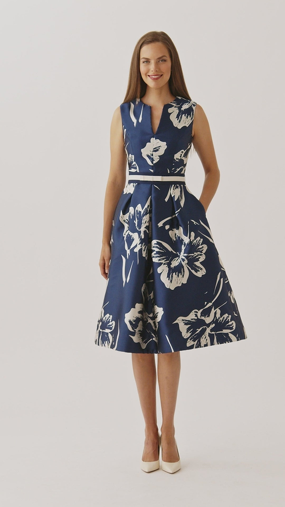 Color_Navy White