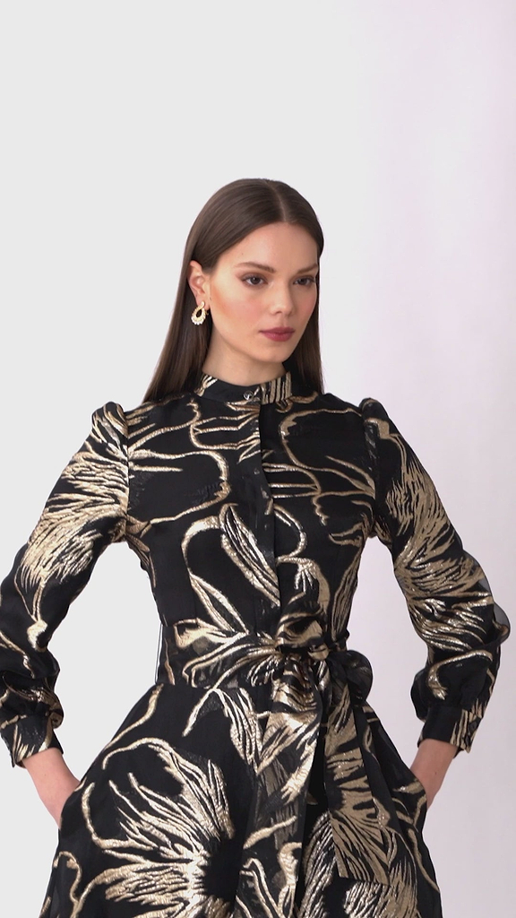 Color_Black/Gold