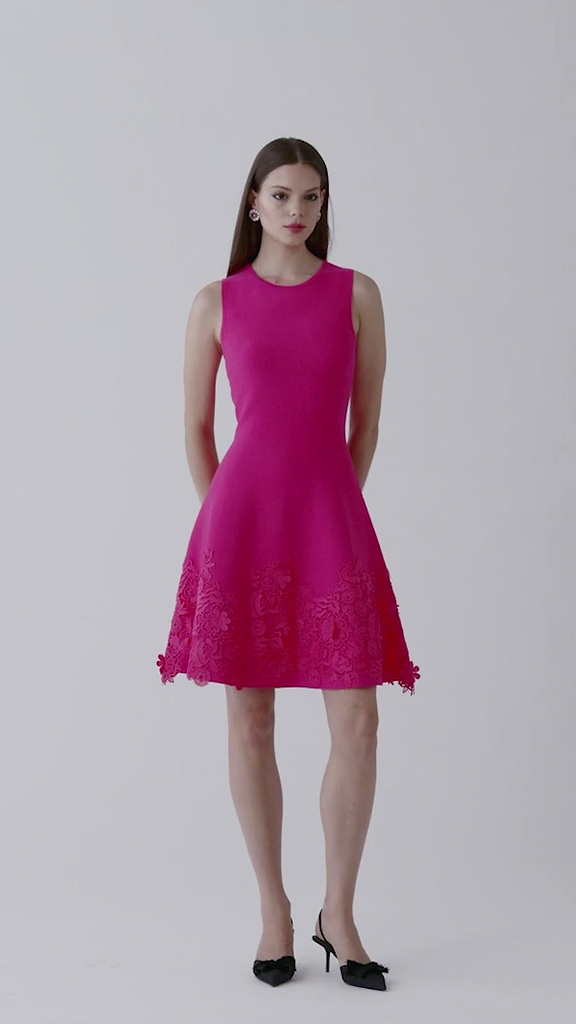 Color_Hot Pink