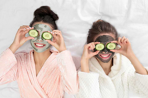 spa with friends
