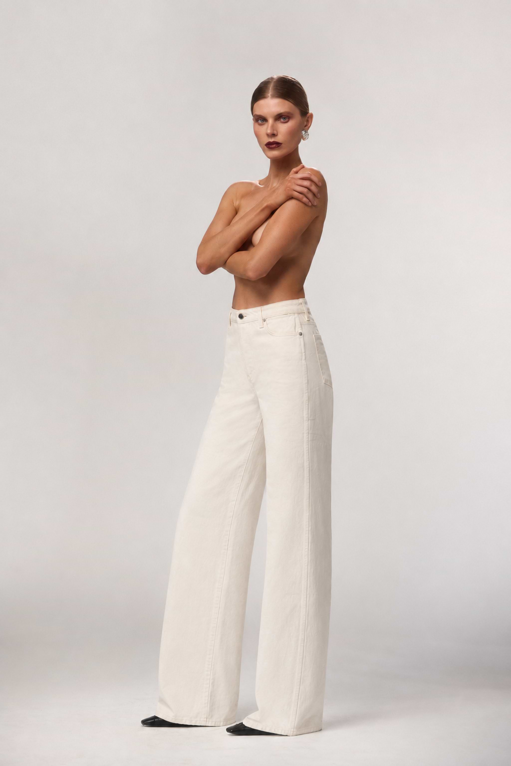 The Wide Leg Jean (Off White)