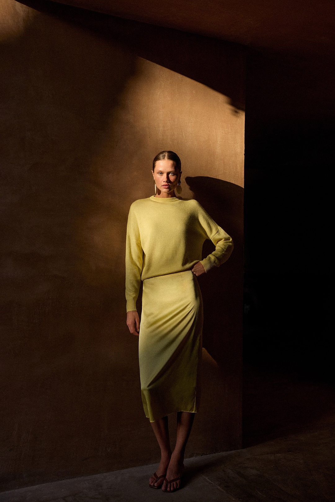 Lightweight Crewneck Sweater (Butter Yellow)